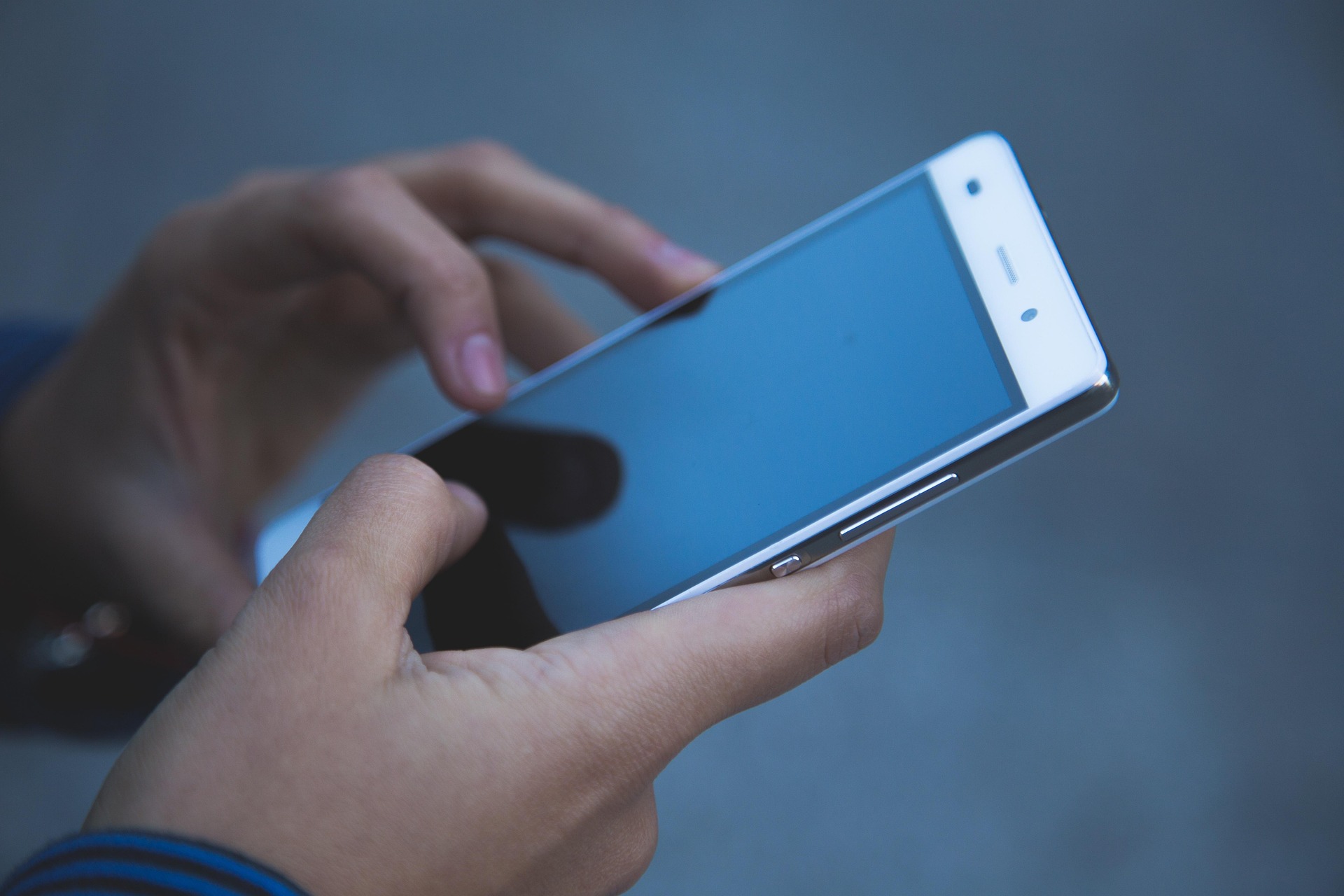 Hide Your Phone Number on WhatsApp